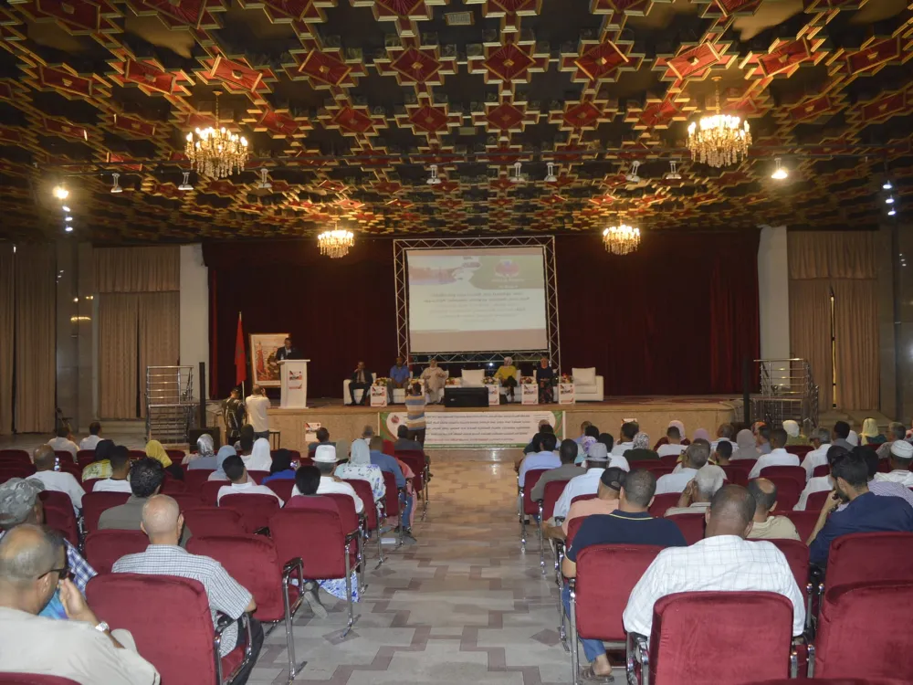 لقاء مع المواطنين